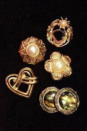 我的饭店通古今，古董首饰卖不完,饭店通古今库存告急